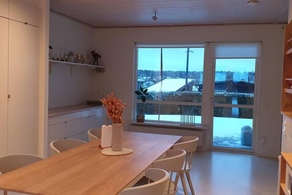 Water Facing Villa With Pool & Sauna Lidingö Exterior foto